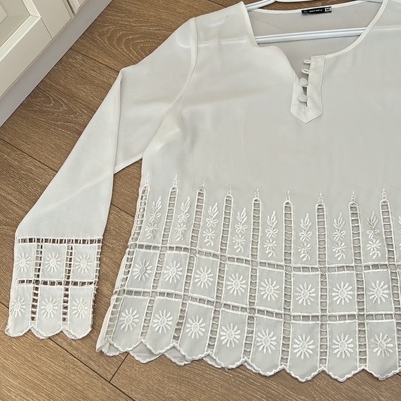 White t-shirt - Picture 5 of 5